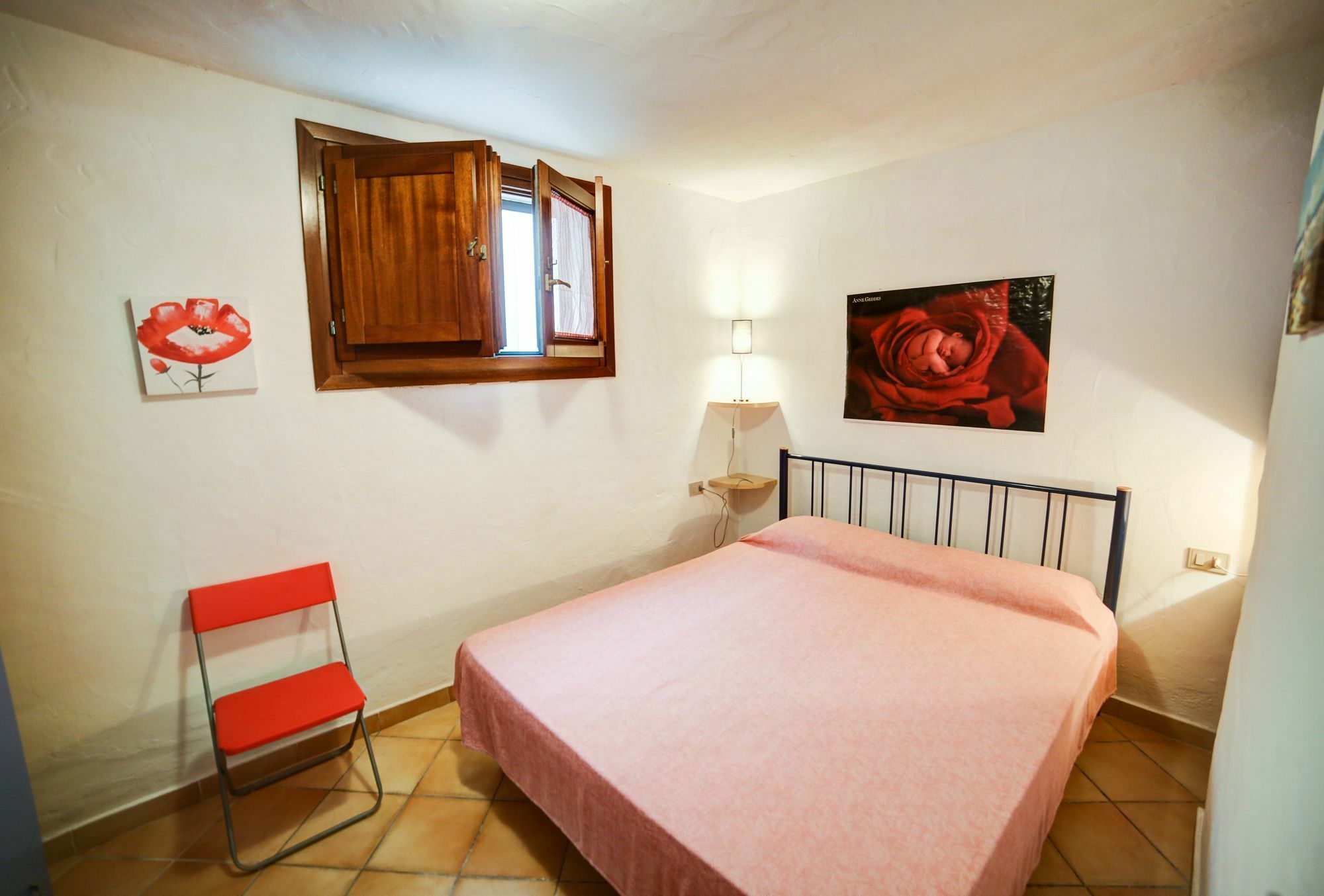 Delia Apartments San Teodoro  Eksteriør bilde