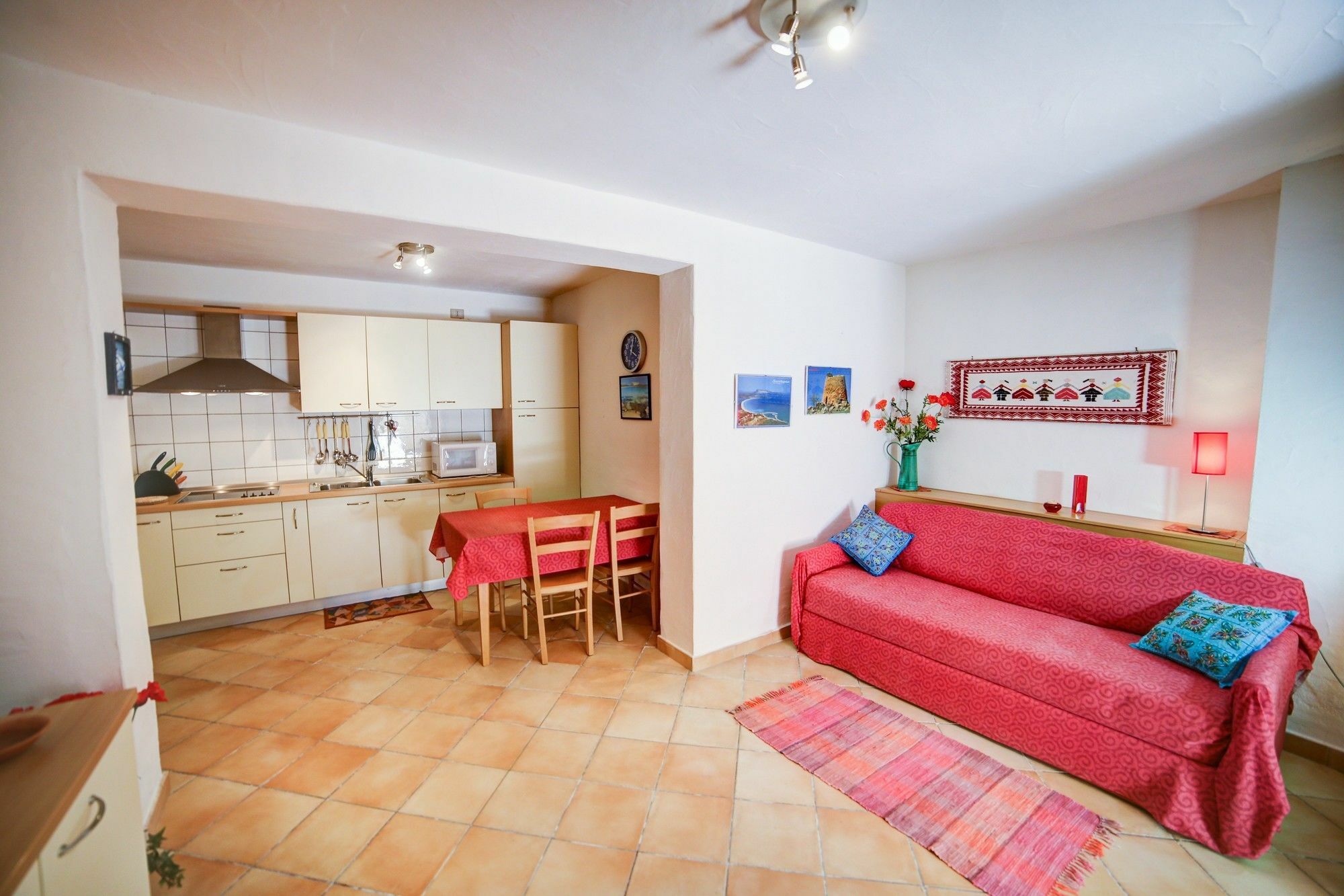 Delia Apartments San Teodoro  Eksteriør bilde