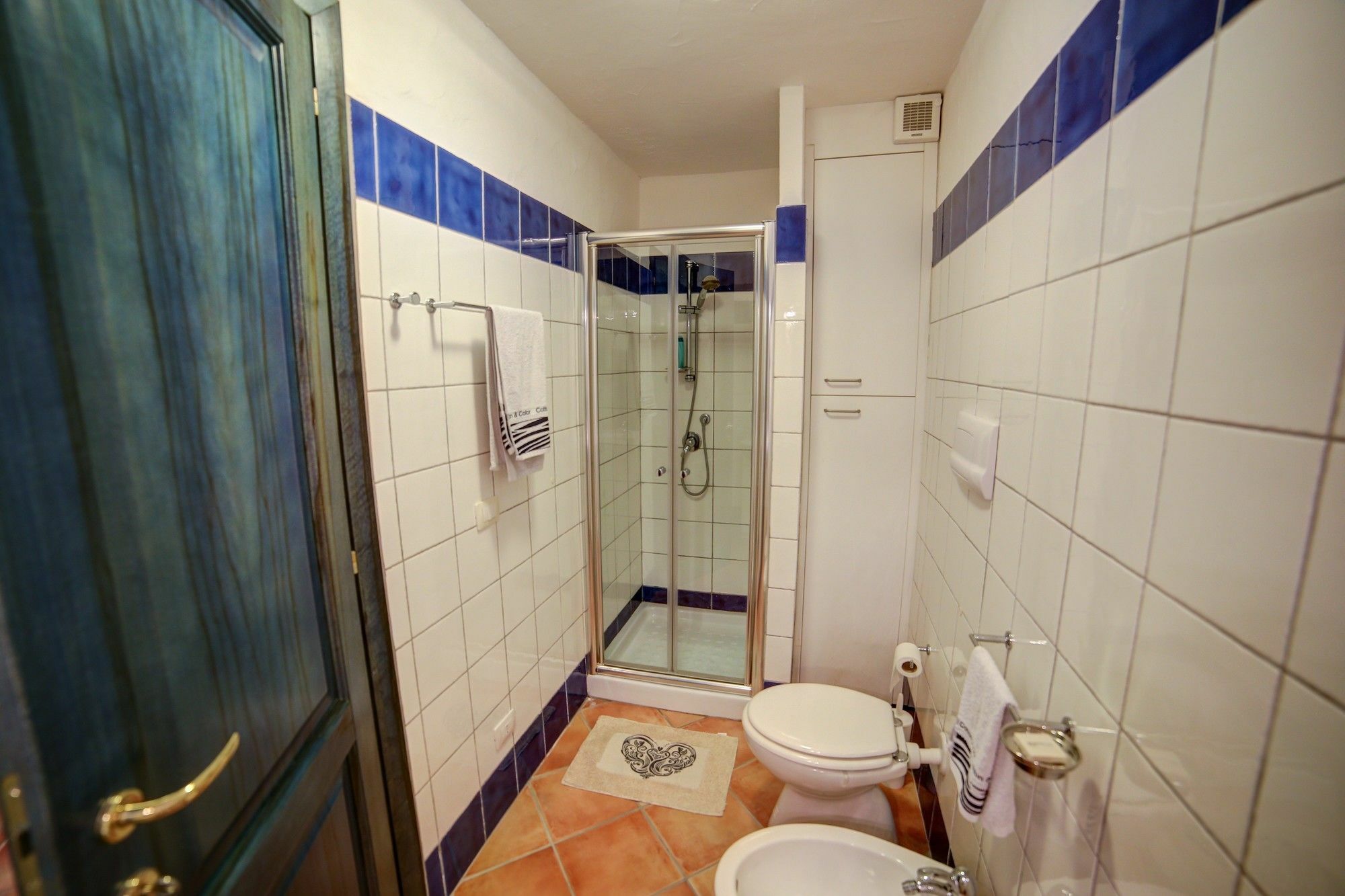 Delia Apartments San Teodoro  Eksteriør bilde