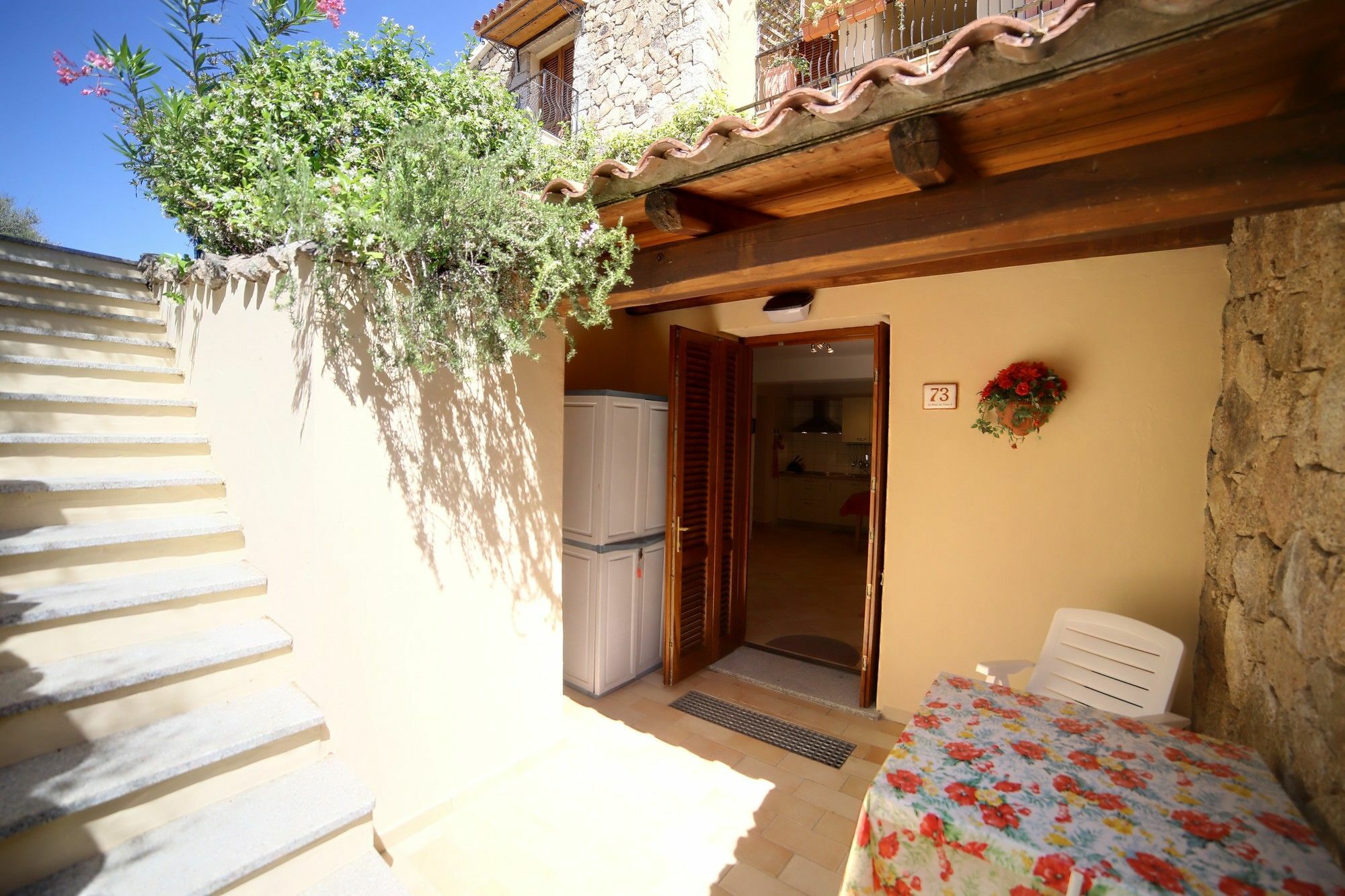 Delia Apartments San Teodoro  Eksteriør bilde