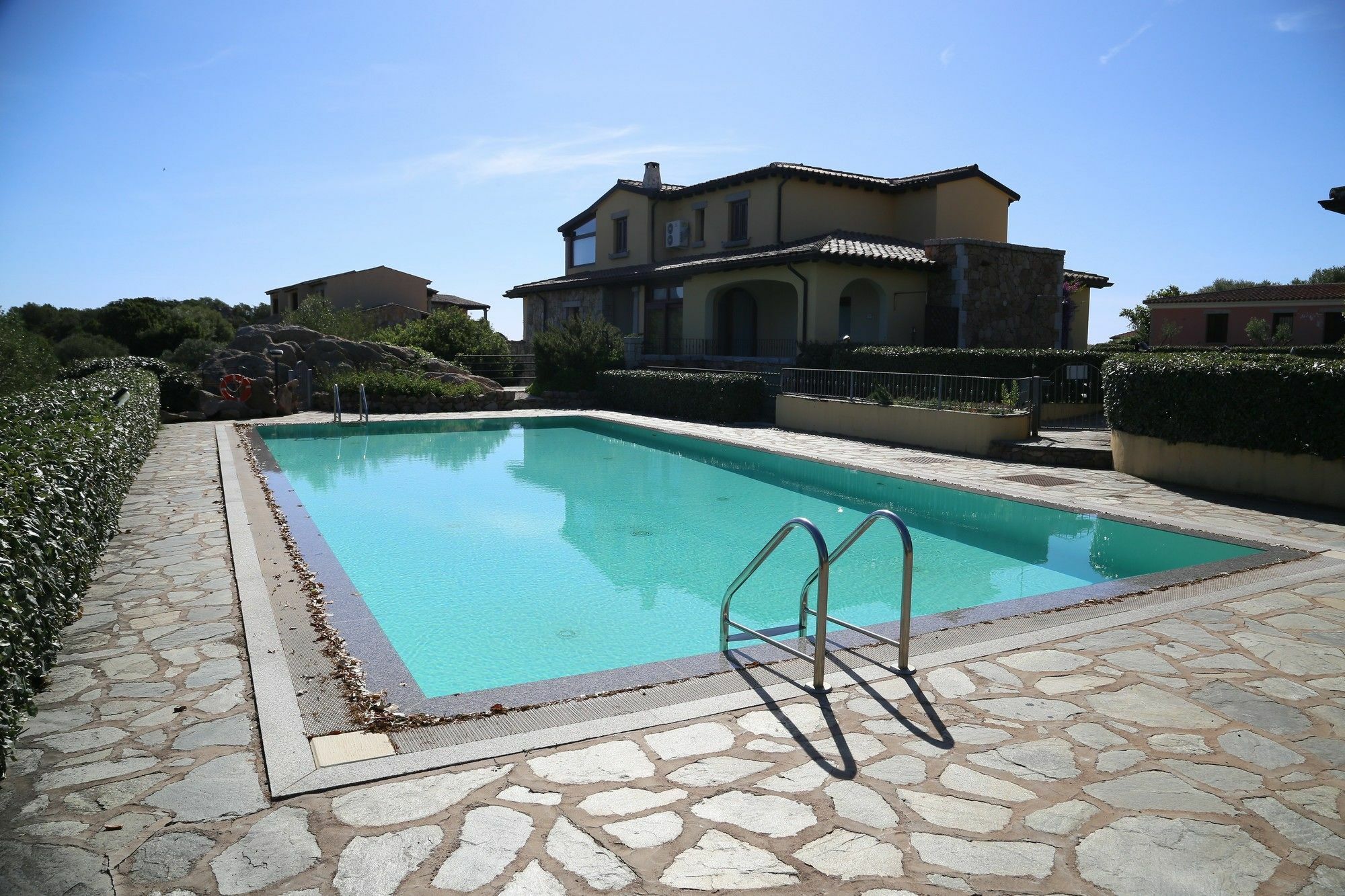 Delia Apartments San Teodoro  Eksteriør bilde