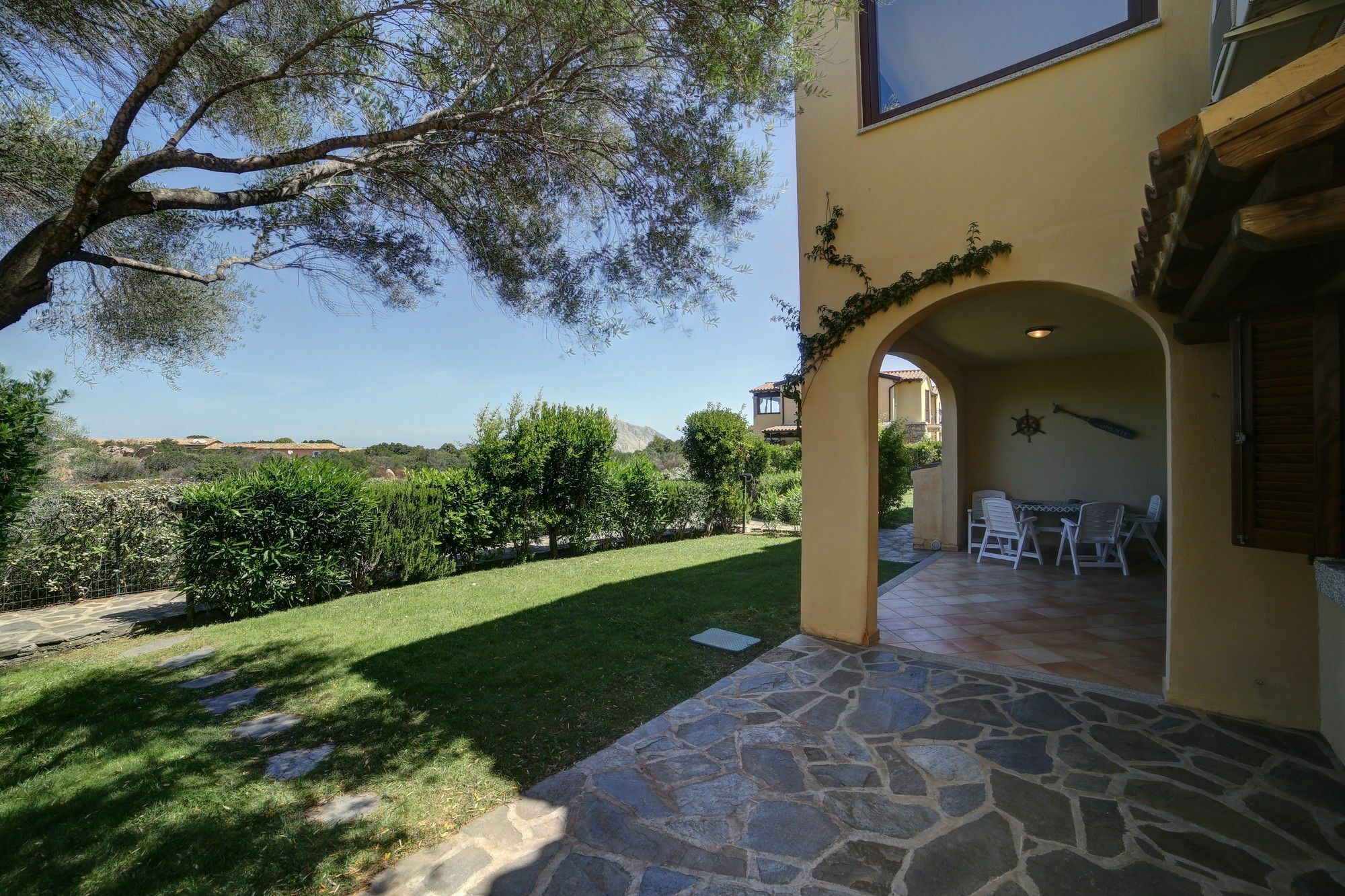 Delia Apartments San Teodoro  Eksteriør bilde