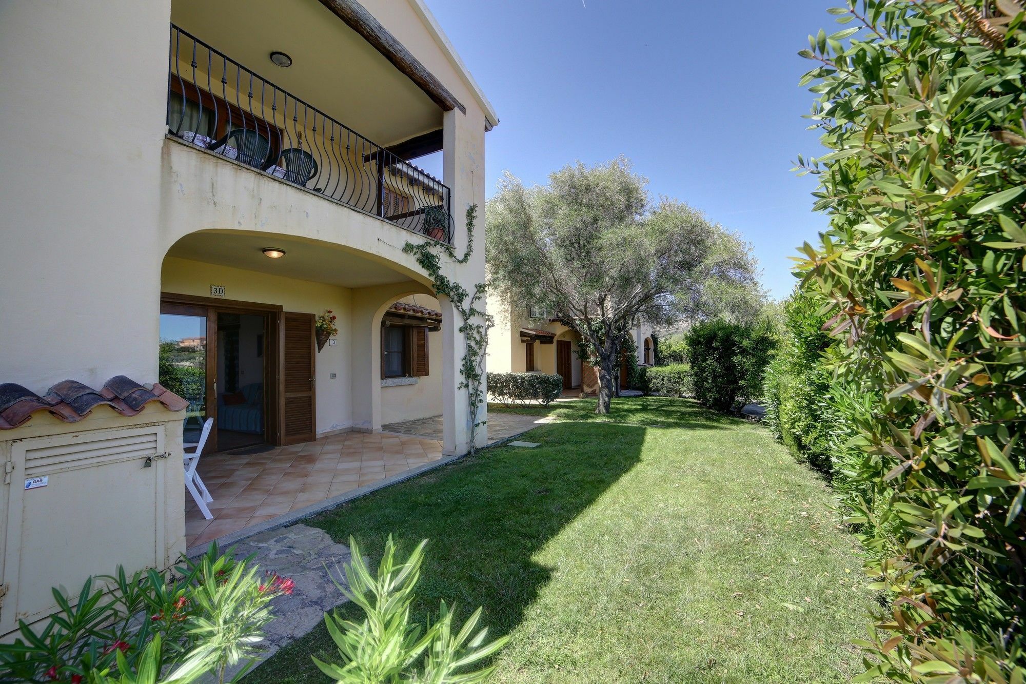 Delia Apartments San Teodoro  Eksteriør bilde