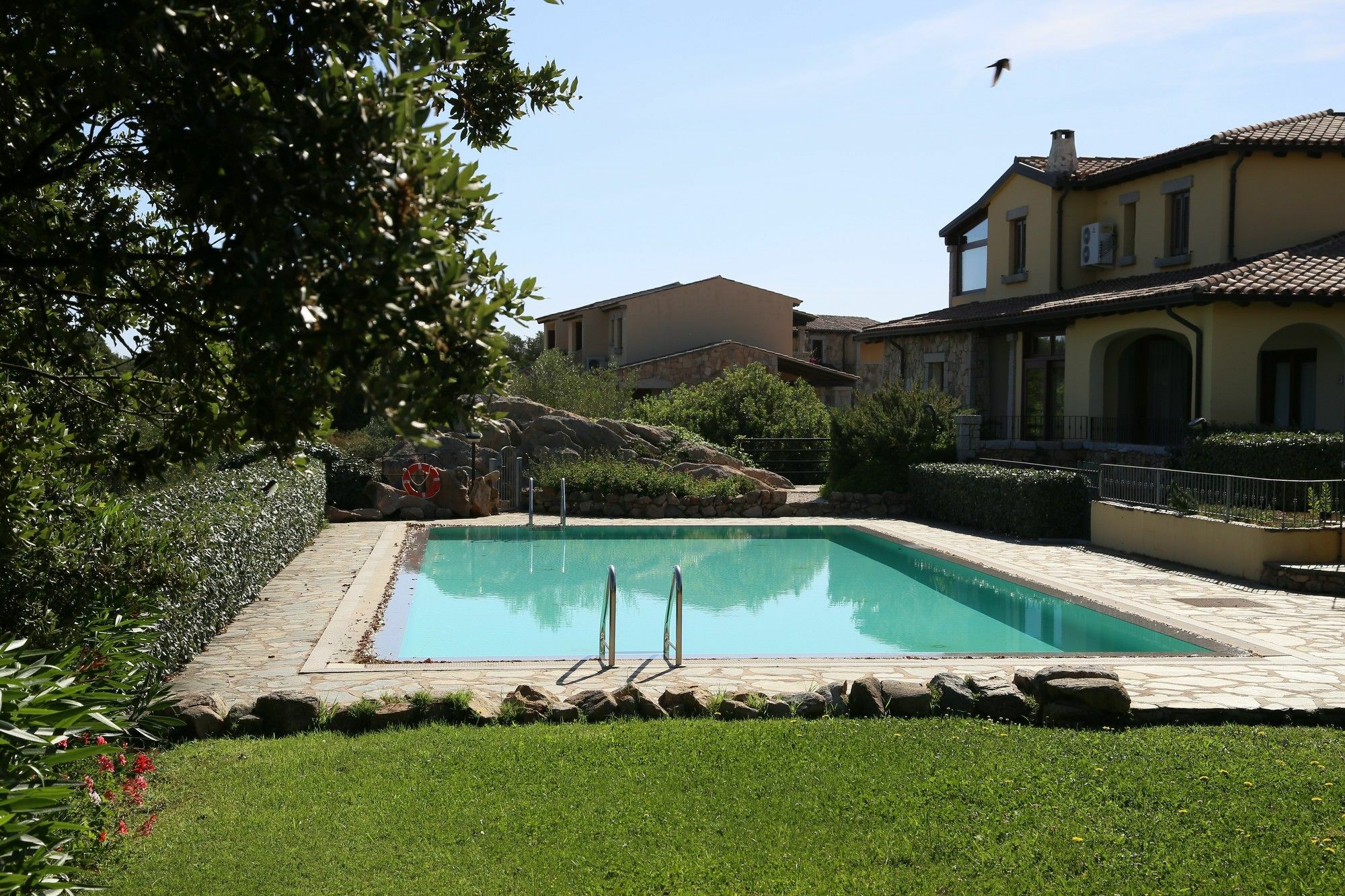 Delia Apartments San Teodoro  Eksteriør bilde